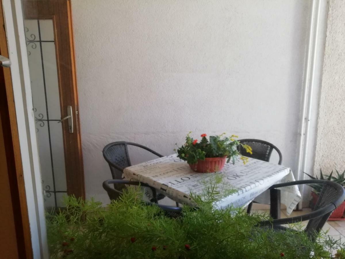 Apartments Jadranka Ivana Пула Екстер'єр фото